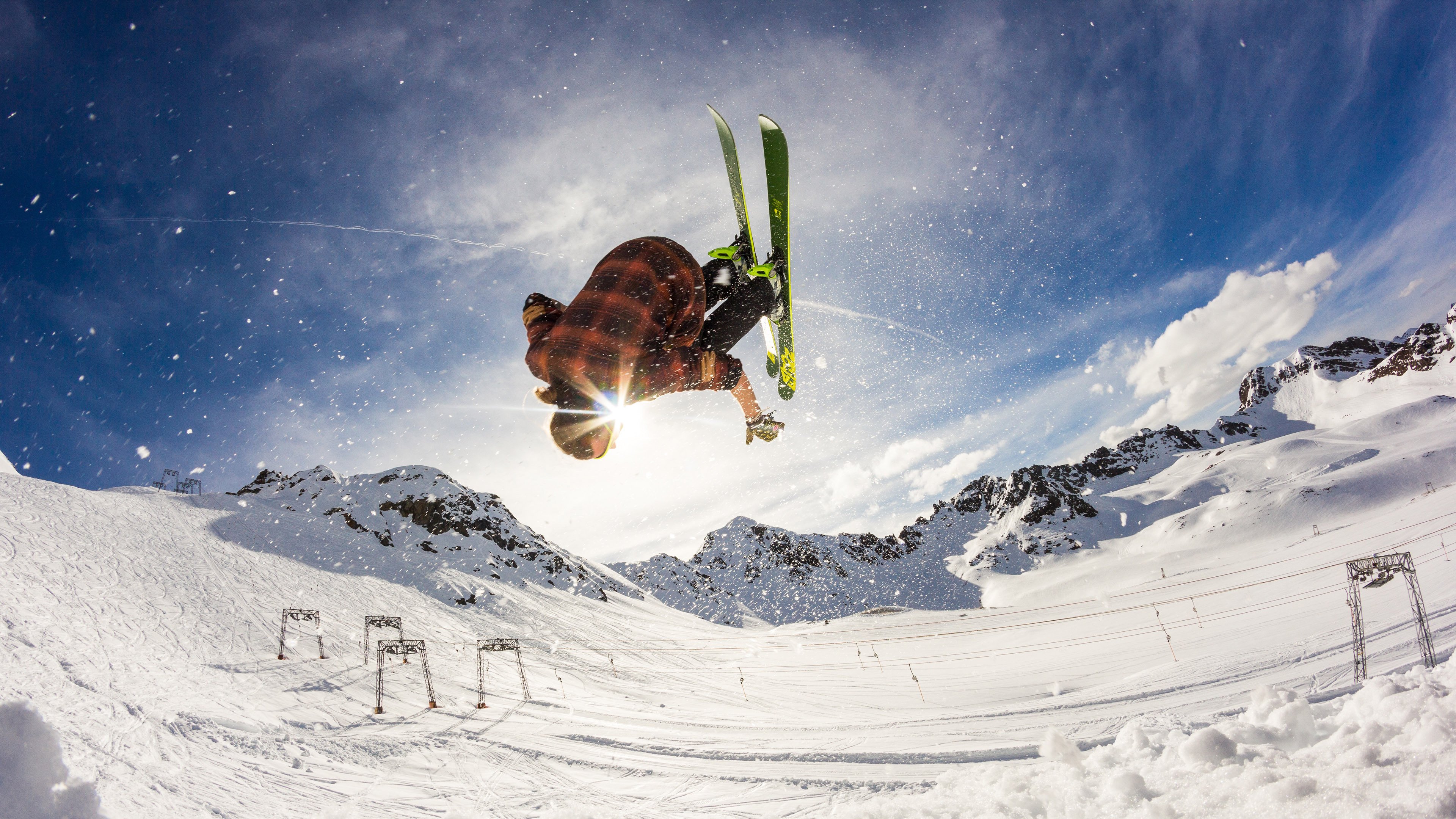 马拉多纳的上帝之手：手球进球，争议永存，马拉多纳上帝之手是犯规吗
